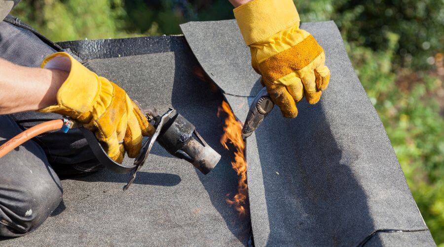 Professional gutter cleaning in Garrison, UT